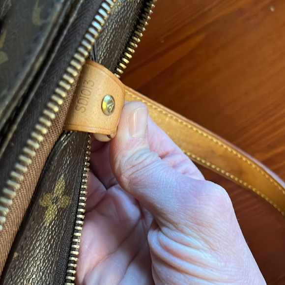 Louis Vuitton cabas mezzo shoulder bag - Picture 13 of 14